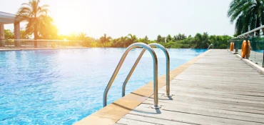 Comment inclure la construction de sa piscine à son crédit immobilier ?